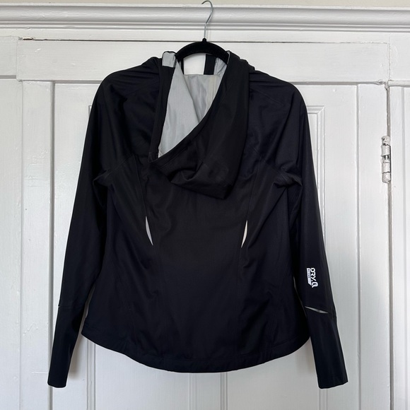 Mountain Hardwear Jacket - Picture 2 of 5